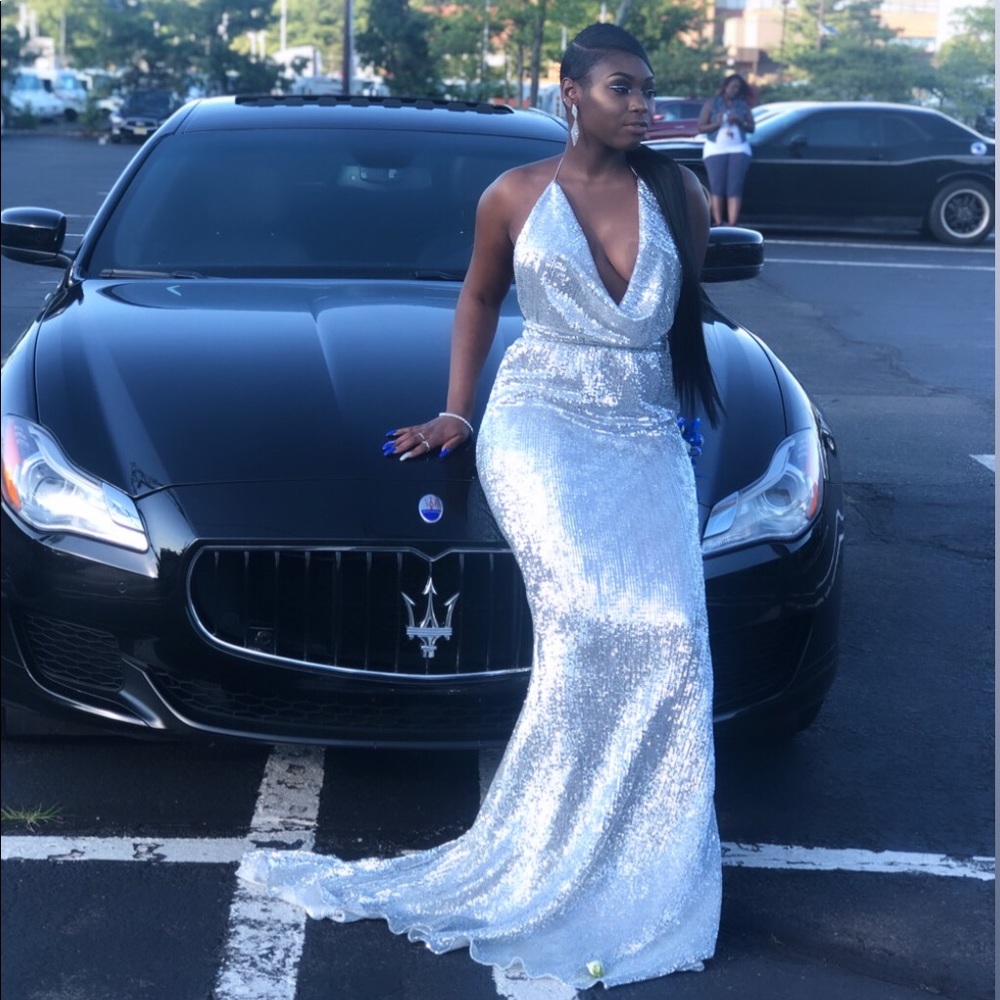 Prom dress